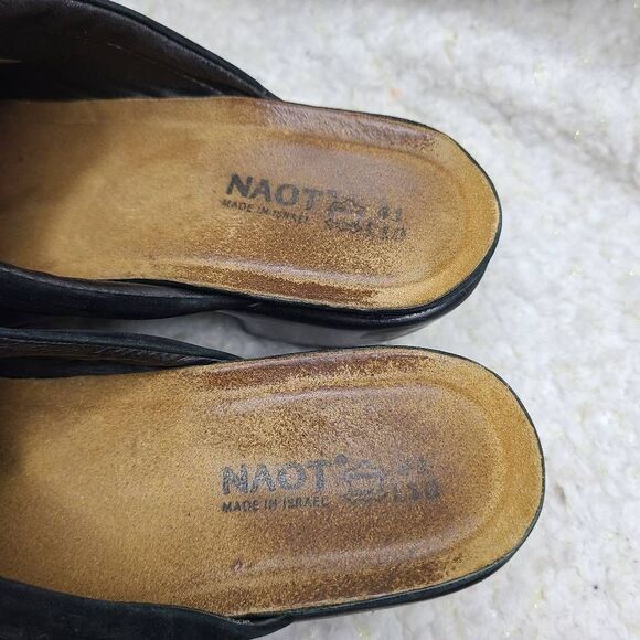 Naot Appeal Studded Suede Leather Mule sz 41 - Picture 6 of 14